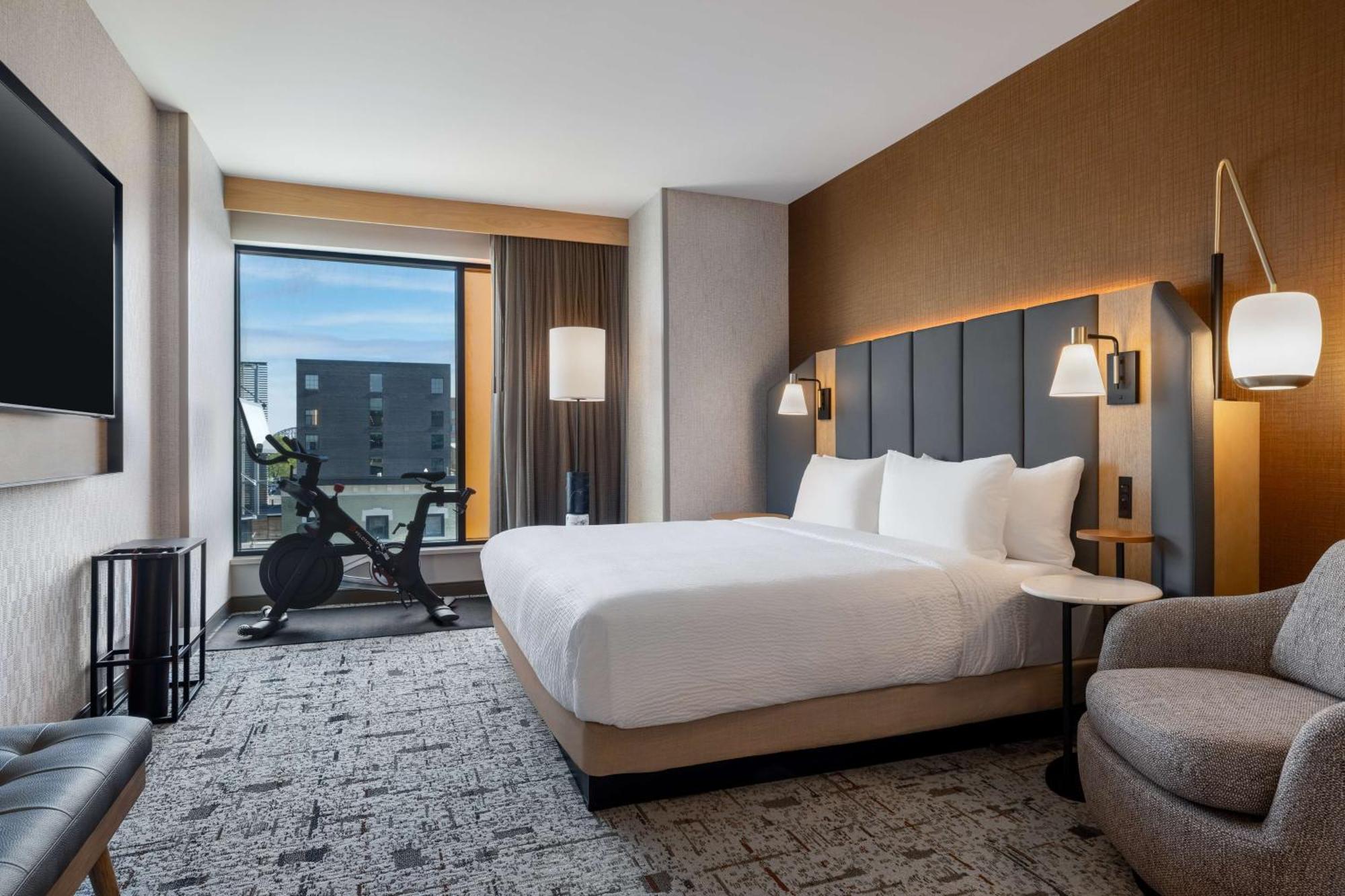 Tempo By Hilton Louisville Downtown Nulu Экстерьер фото