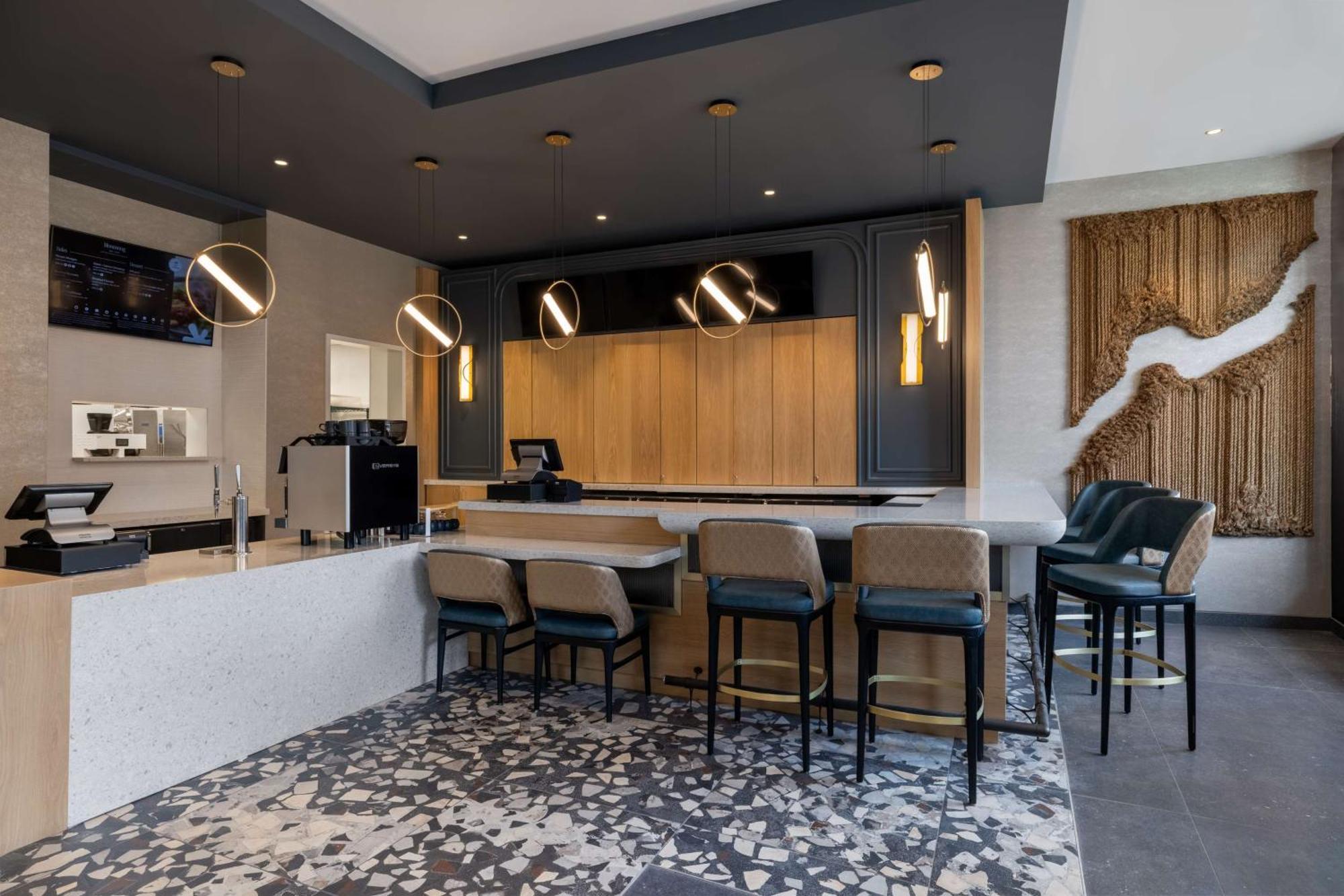 Tempo By Hilton Louisville Downtown Nulu Экстерьер фото